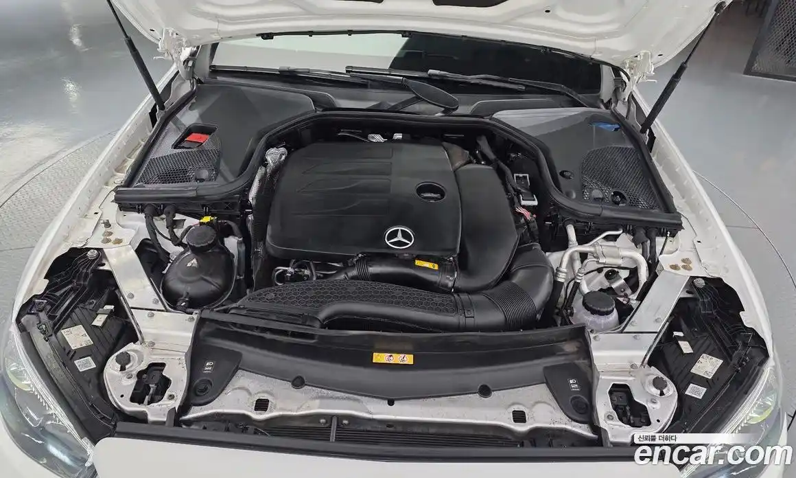 Mercedes-Benz E-Class 2021 2.0 автомат (гидро), фото 6