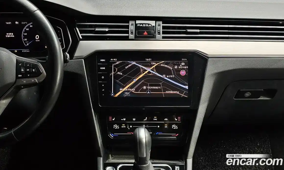 Volkswagen Passat 2021 2.0 автомат (гидро), фото 22