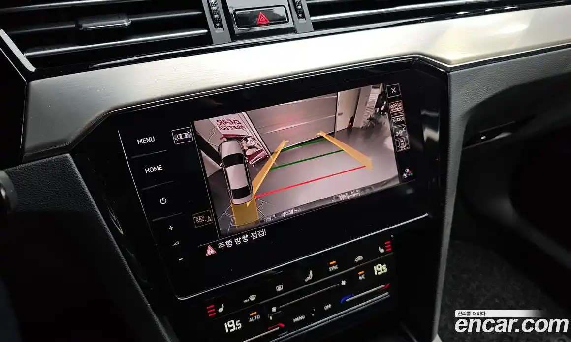 Volkswagen Passat 2021 2.0 автомат (гидро), фото 23