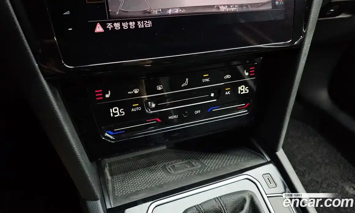 Volkswagen Passat 2021 2.0 автомат (гидро), фото 24