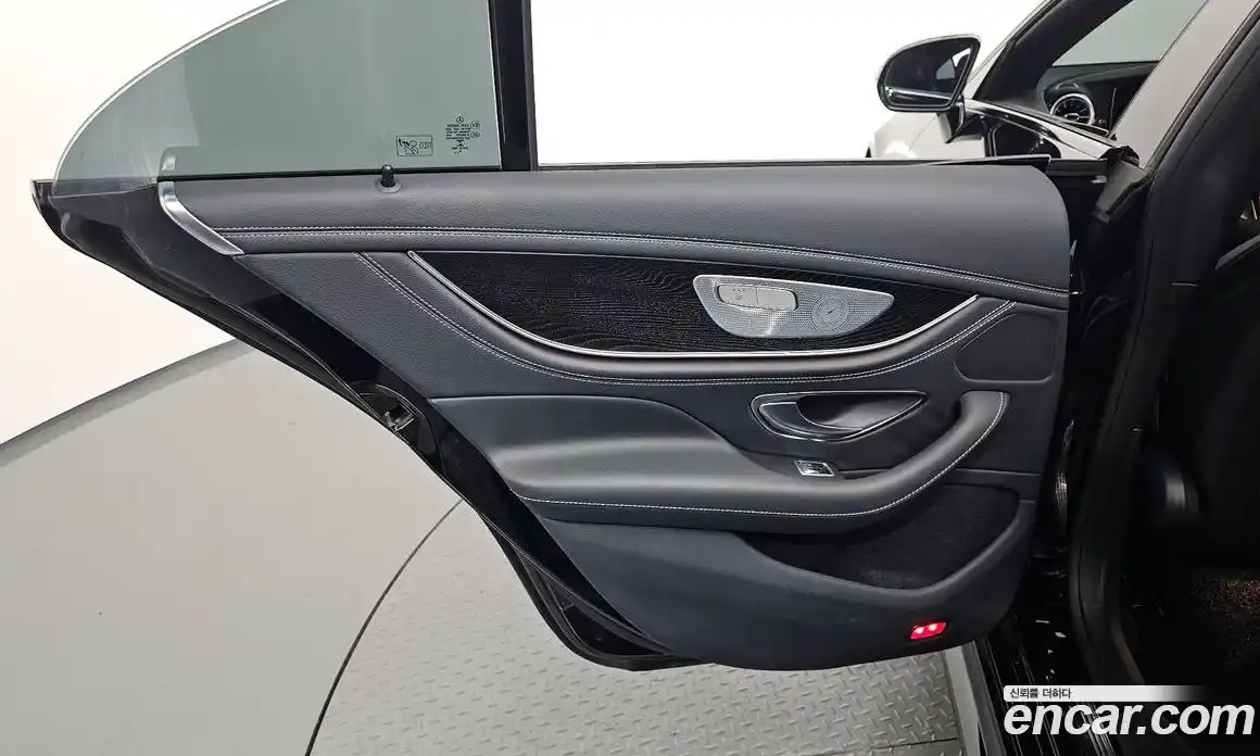 Mercedes-Benz CLS-Class 2022 2.0 гидро, фото 15