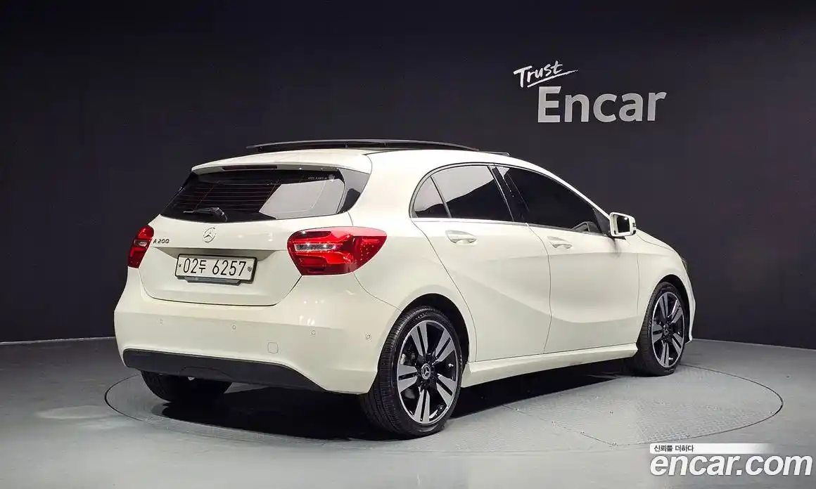 Mercedes-Benz A-Class 2017 1.6 гидро, фото 2 Mercedes-Benz A-Class 2017 1.6 гидро, фото 2