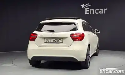 Mercedes-Benz A-Class 2017 1.6 гидро, миниатюра 4 Mercedes-Benz A-Class 2017 1.6 гидро, миниатюра 4