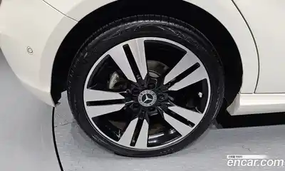 Mercedes-Benz A-Class 2017 1.6 гидро, миниатюра 5 Mercedes-Benz A-Class 2017 1.6 гидро, миниатюра 5