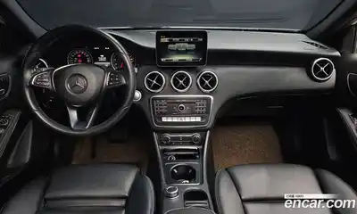 Mercedes-Benz A-Class 2017 1.6 гидро, миниатюра 10 Mercedes-Benz A-Class 2017 1.6 гидро, миниатюра 10
