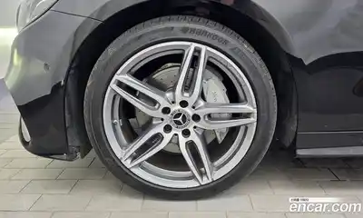 Mercedes-Benz E-Class 2019 1.9 автомат (гидро), миниатюра 5
