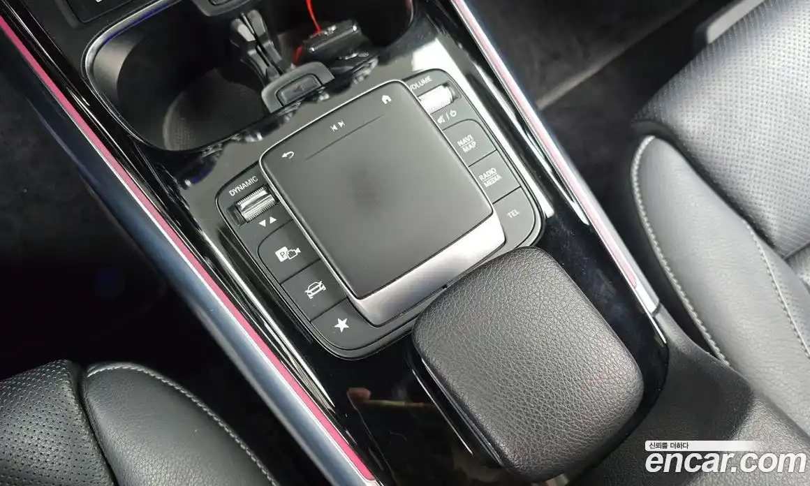 Mercedes-Benz EQA 2022 0.2 гидро, фото 24 Mercedes-Benz EQA 2022 0.2 гидро, фото 24