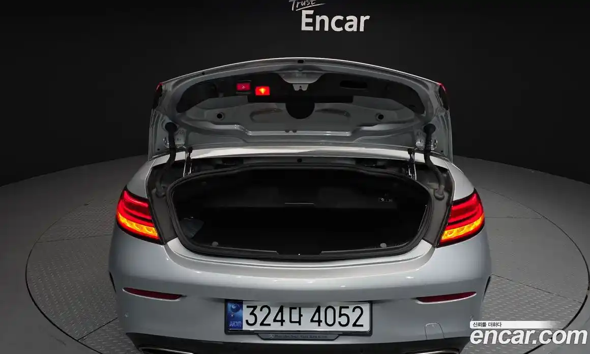 Mercedes-Benz C-Class 2019 2.0 гидро, фото 26