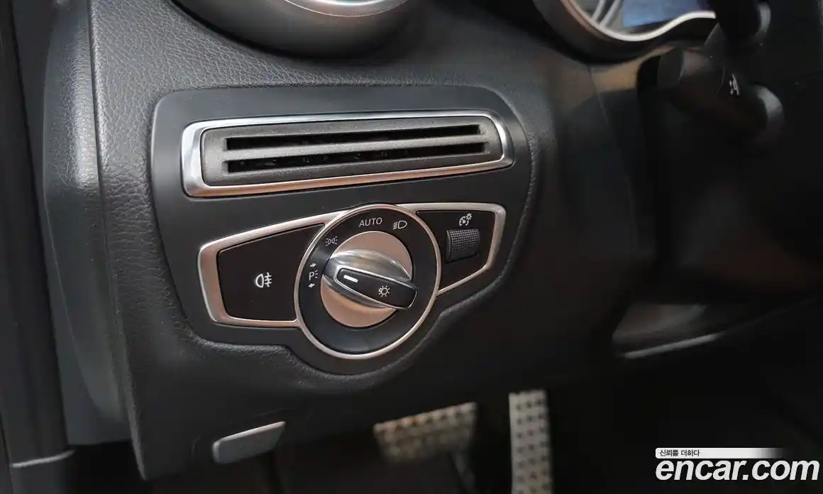 Mercedes-Benz C-Class 2019 2.0 гидро, фото 28