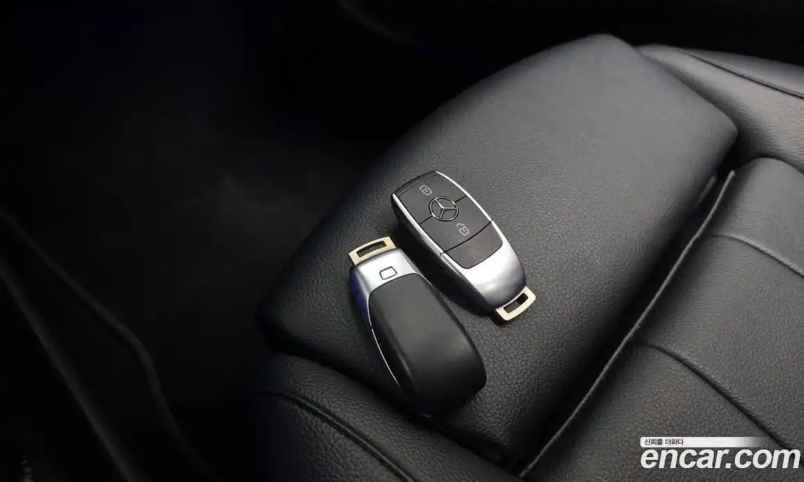 Mercedes-Benz A-Class 2021 2.0 гидро, фото 23