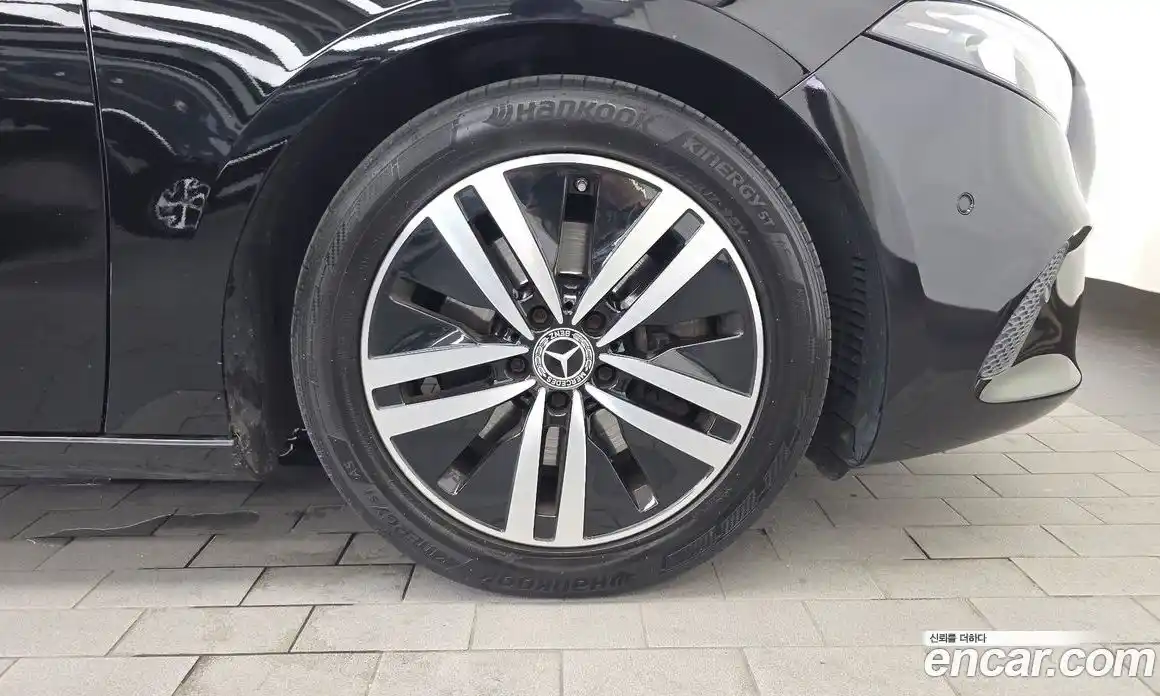 Mercedes-Benz A-Class 2021 2.0 гидро, фото 7