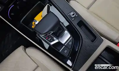 Audi A4 2023 2.0 автомат (гидро), миниатюра 11