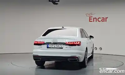 Audi A4 2023 2.0 автомат (гидро), миниатюра 3