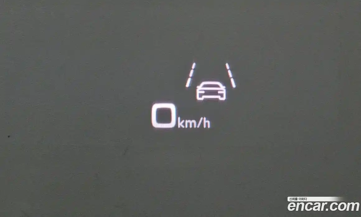 Audi Q8 2023 3.0 автомат (гидро), фото 23