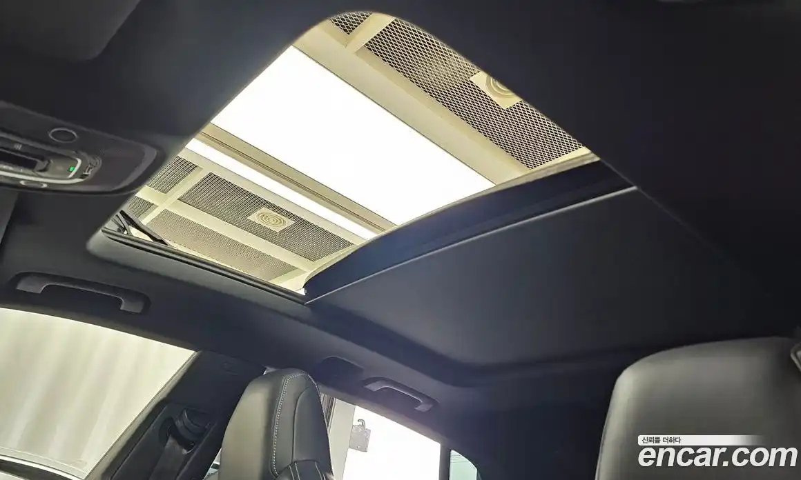 Audi Q8 2023 3.0 автомат (гидро), фото 24