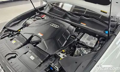 Audi Q8 2023 3.0 автомат (гидро), миниатюра 6