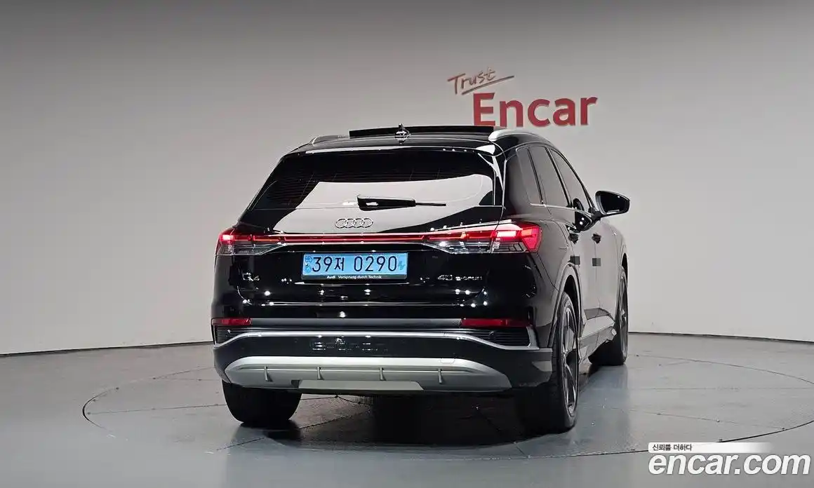 Audi Q4 e-tron 2023 0.2 автомат (гидро), фото 3