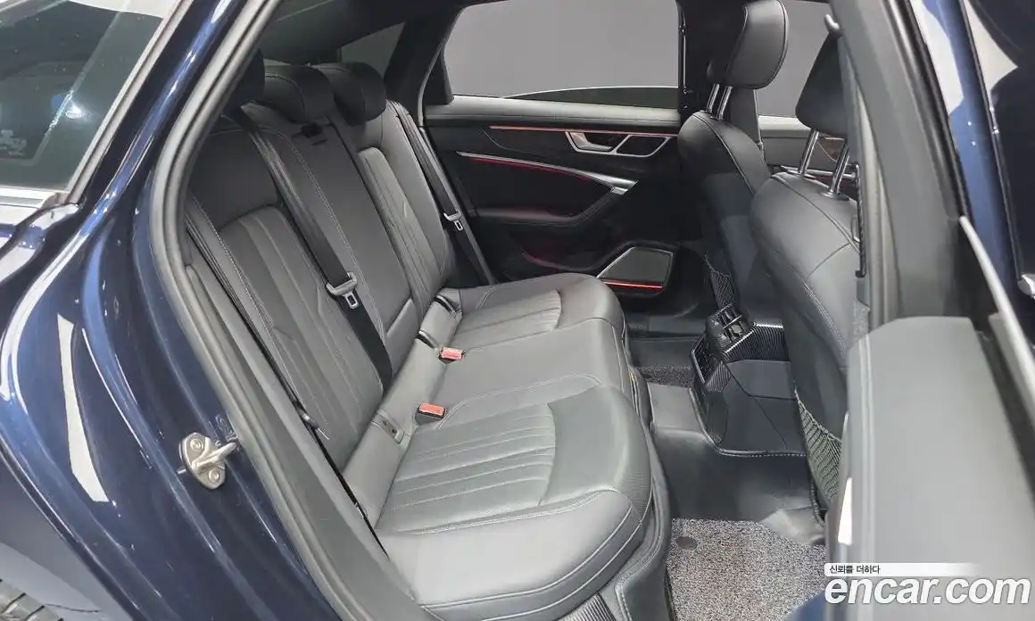 Audi A6 2020 3.0 автомат (гидро), фото 17