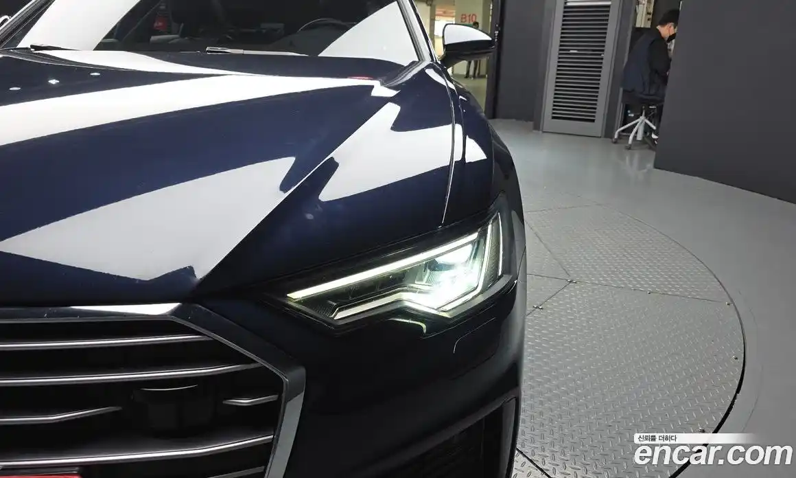 Audi A6 2020 3.0 автомат (гидро), фото 8