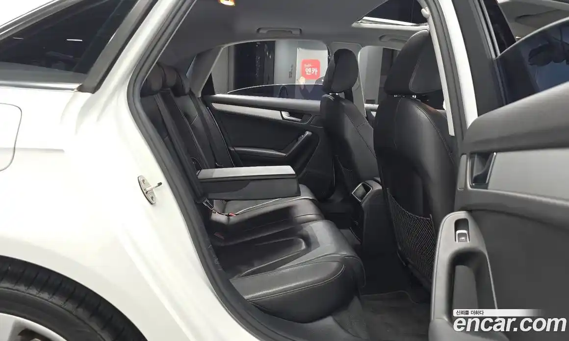 Audi A4 2015 2.0 автомат (гидро), фото 12
