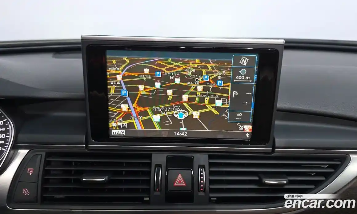 Audi A6 2015 2.0 автомат (гидро), фото 14