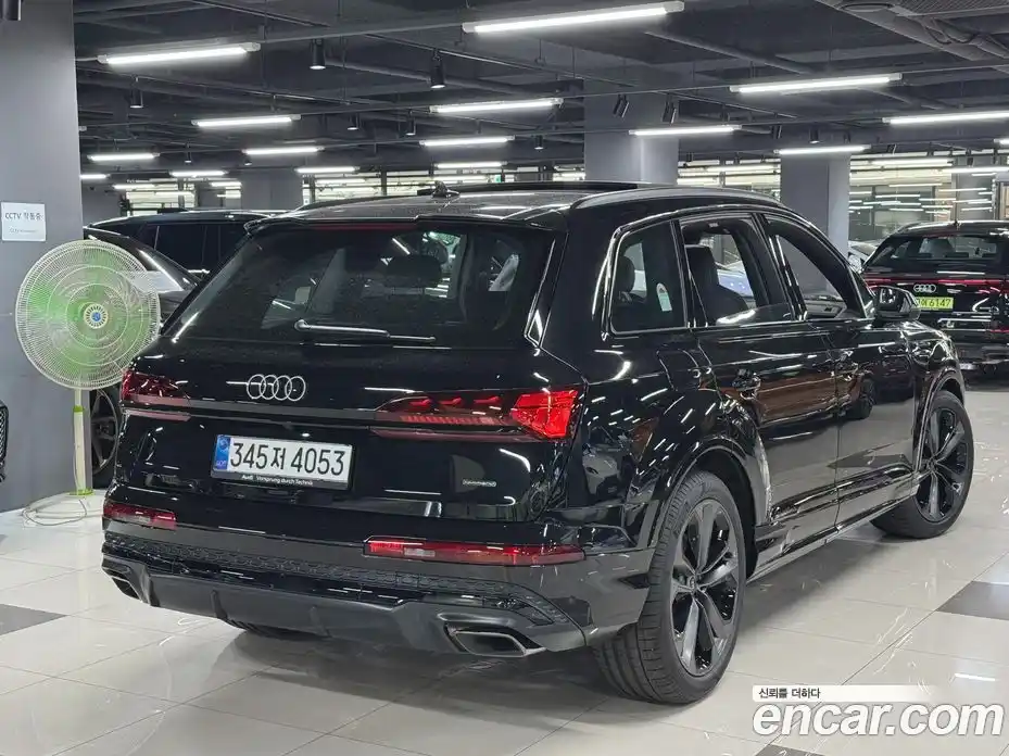 Audi Q7 2026 3.0 автомат (гидро), фото 3