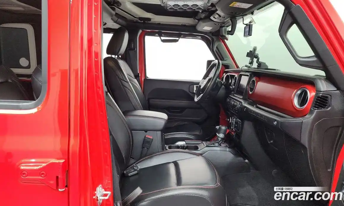 Jeep Wrangler 2019 2.0 автомат (гидро), фото 16