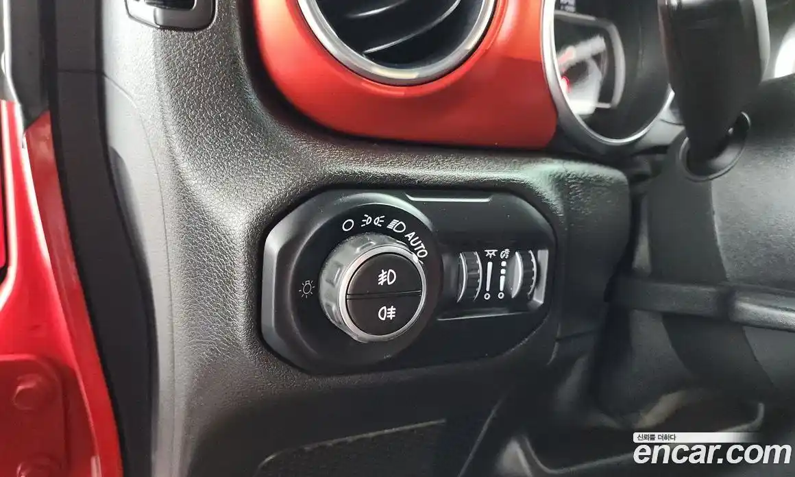 Jeep Wrangler 2019 2.0 автомат (гидро), фото 29