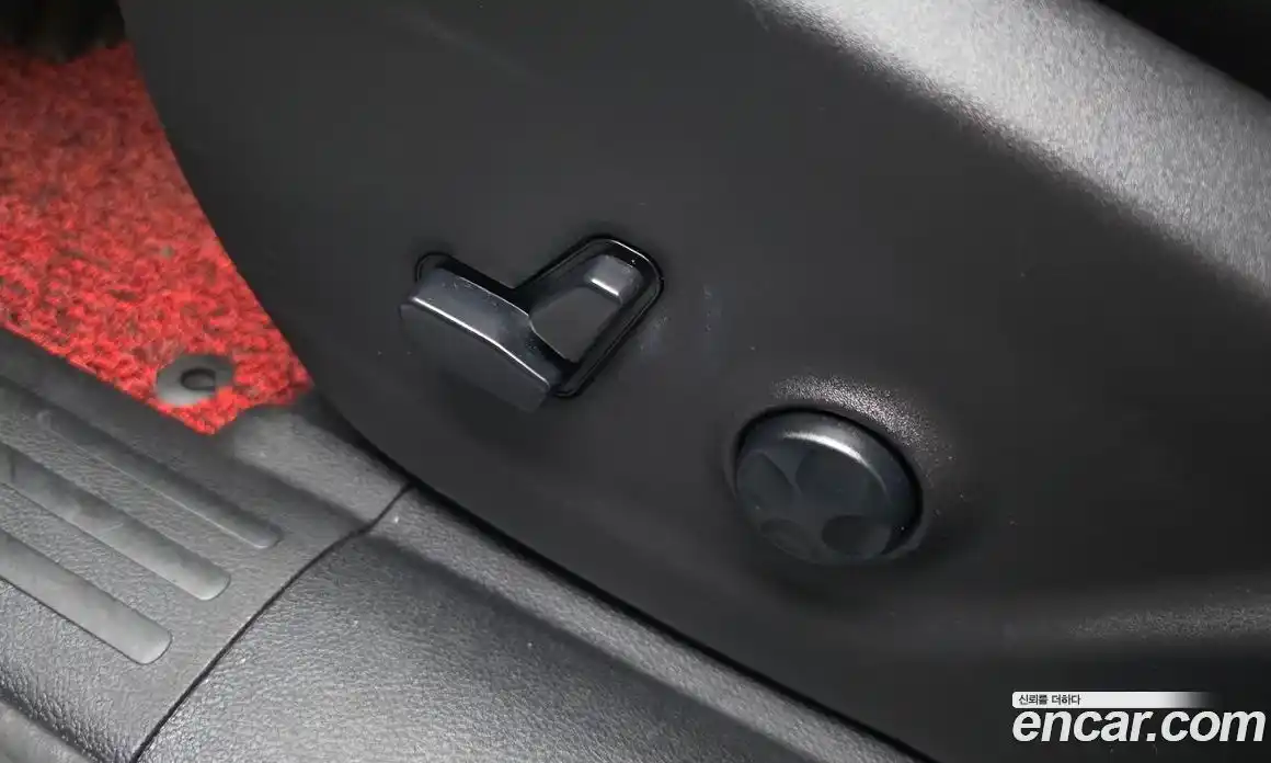 Jeep Cherokee 2019 3.2 автомат (гидро), фото 31
