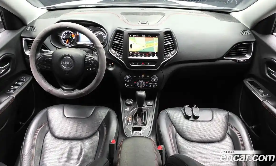 Jeep Cherokee 2019 3.2 автомат (гидро), фото 10