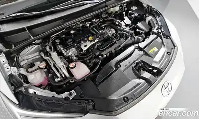 Toyota Prius 2024 2.0 автомат (гидро), миниатюра 6 Toyota Prius 2024 2.0 автомат (гидро), миниатюра 6