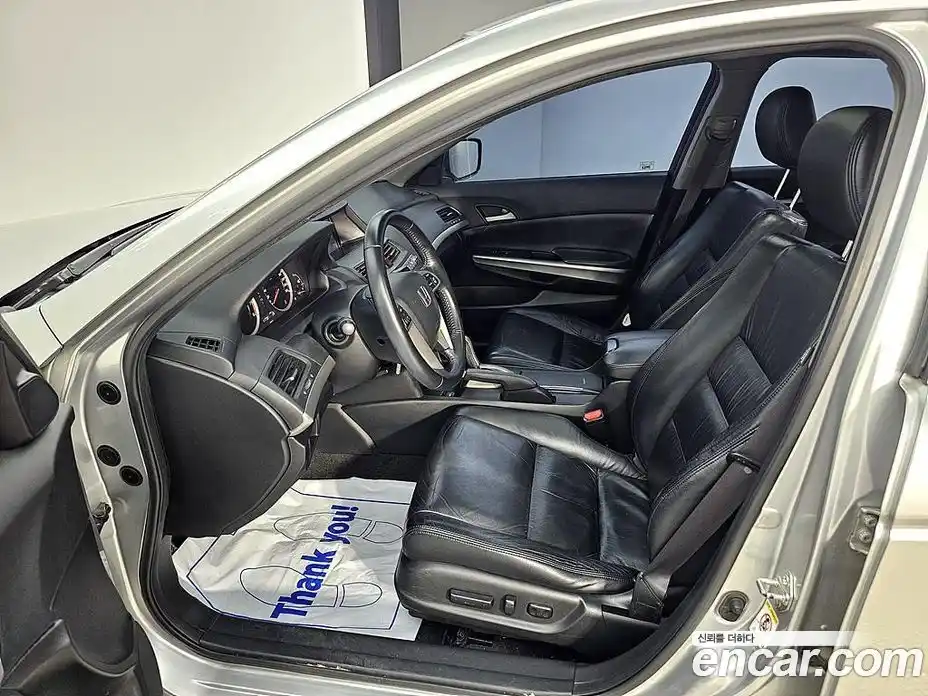 Honda Accord 2010 2.4 автомат (гидро), фото 8