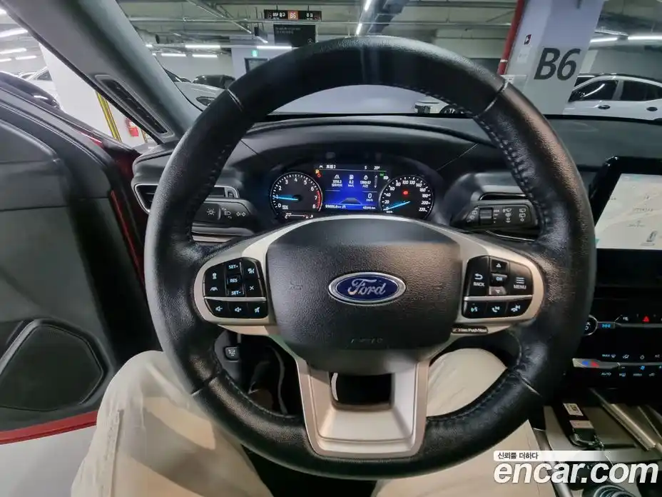 Ford Explorer 2021 2.3 автомат (гидро), фото 12