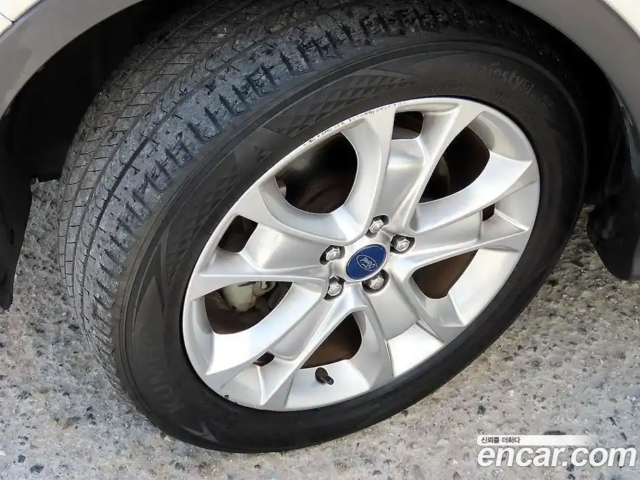 Ford Kuga 2016 2.0 автомат (гидро), фото 20