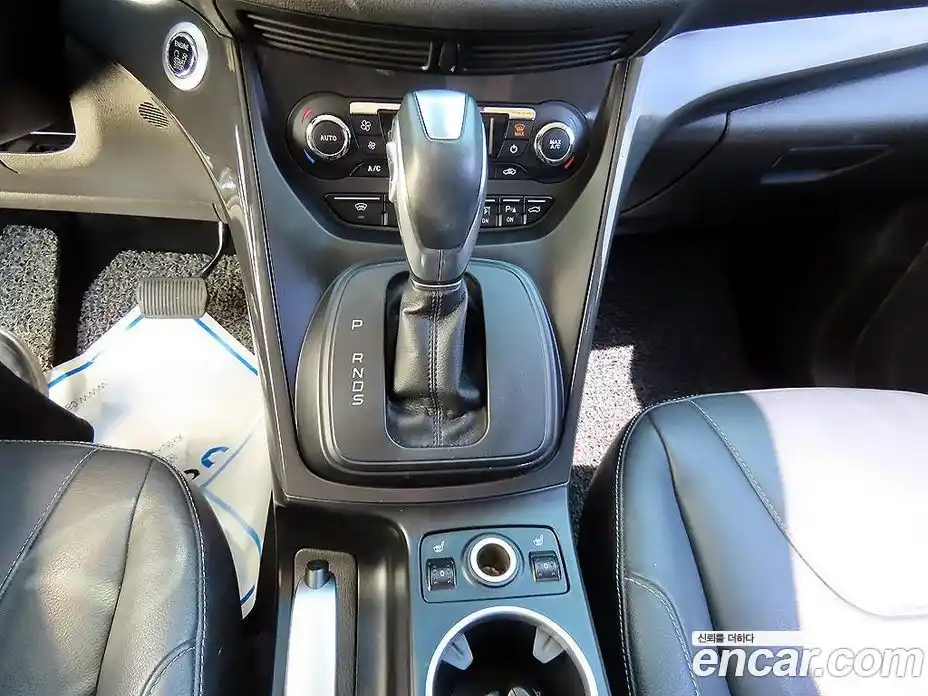 Ford Kuga 2016 2.0 автомат (гидро), фото 10