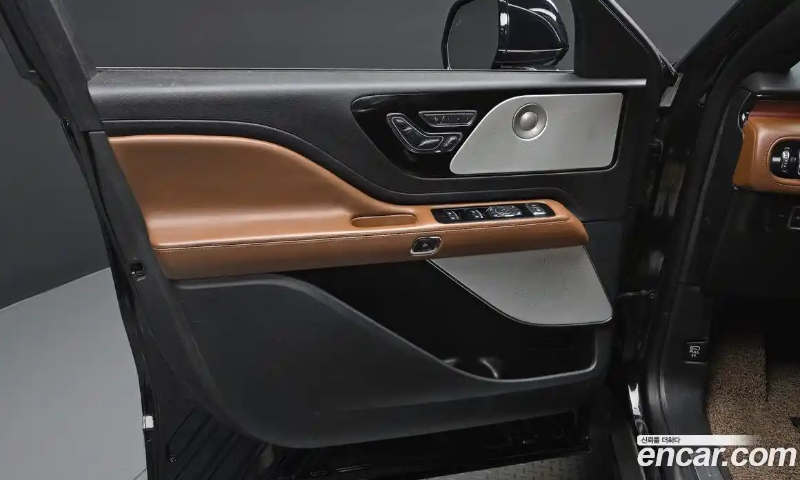 Lincoln Aviator 2021 3.0 автомат (гидро), фото 14 Lincoln Aviator 2021 3.0 автомат (гидро), фото 14