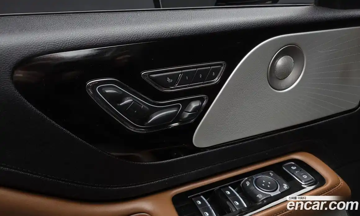 Lincoln Aviator 2021 3.0 автомат (гидро), фото 31 Lincoln Aviator 2021 3.0 автомат (гидро), фото 31