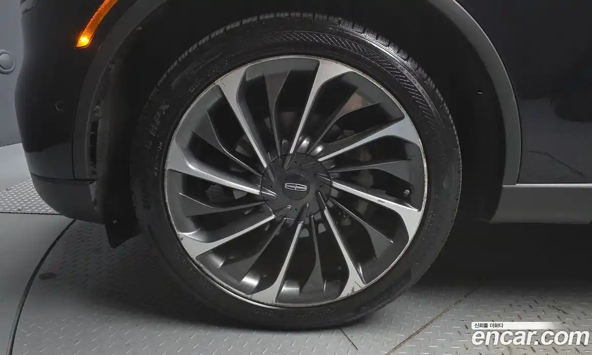 Lincoln Aviator 2021 3.0 автомат (гидро), фото 5 Lincoln Aviator 2021 3.0 автомат (гидро), фото 5
