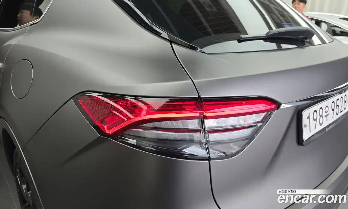 Maserati Levante 2018 3.0 автомат (гидро), фото 9