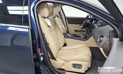 Jaguar XJ 2016 3.0 автомат (гидро), миниатюра 12