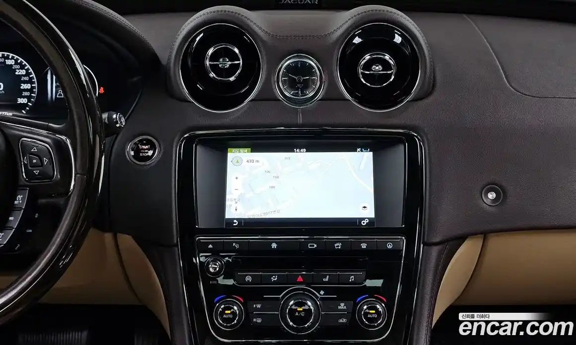 Jaguar XJ 2016 3.0 автомат (гидро), фото 14 Jaguar XJ 2016 3.0 автомат (гидро), фото 14