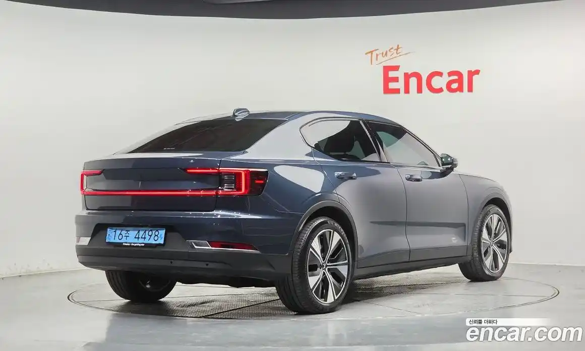 Polestar Polestar 2 2023 0.2 автомат (гидро), фото 1 Polestar Polestar 2 2023 0.2 автомат (гидро), фото 1