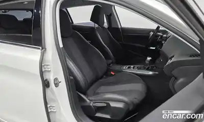 Peugeot 308 2018 1.6 автомат (гидро), миниатюра 12