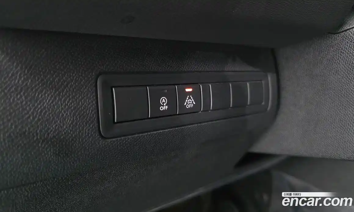 Peugeot 308 2018 1.6 автомат (гидро), фото 14
