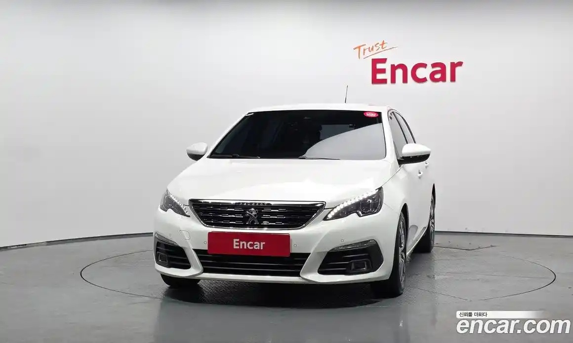 Peugeot 308 2018 1.6 автомат (гидро), фото 3
