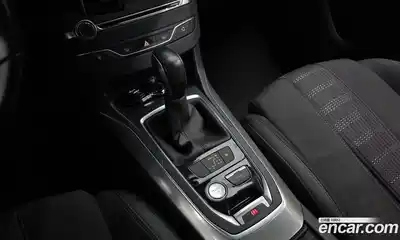 Peugeot 308 2018 1.6 автомат (гидро), миниатюра 9