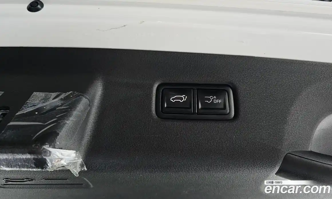 Kia Carnival 2024 1.6 автомат (гидро), фото 20