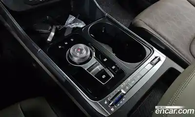 Kia Carnival 2024 1.6 автомат (гидро), миниатюра 9