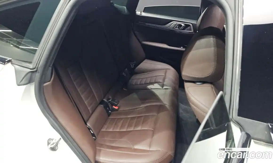 BMW i4 2023 0.2 автомат (гидро), фото 11