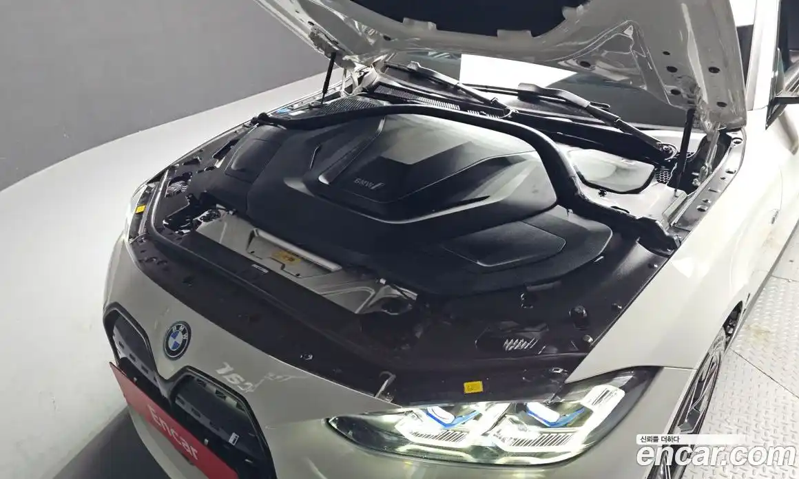 BMW i4 2023 0.2 автомат (гидро), фото 6